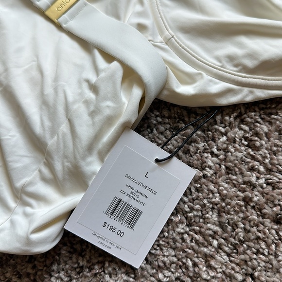 Onia x We Wore What Danielle one piece - Picture 4 of 7